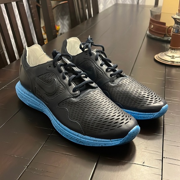 Nike Other - Nike Lunar Flow PRM NRG Premium shoes sneakers 2012 mens size 12 new 558670 400